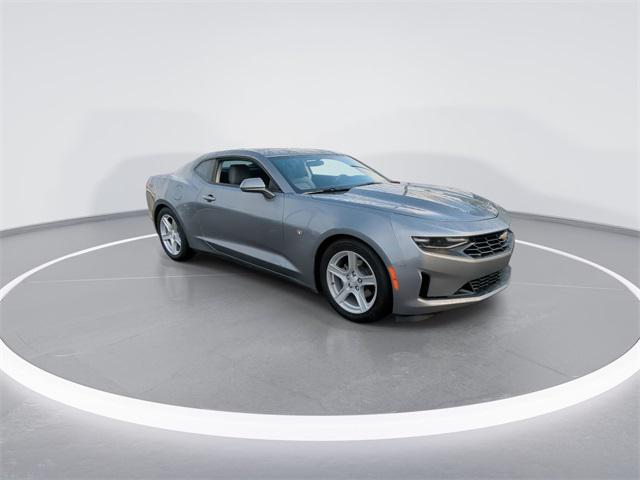 2021 Chevrolet Camaro RWD Coupe 2LT