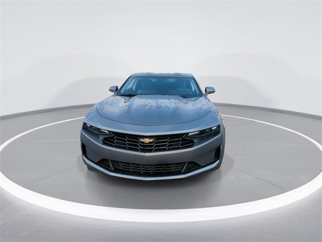 2021 Chevrolet Camaro RWD Coupe 2LT