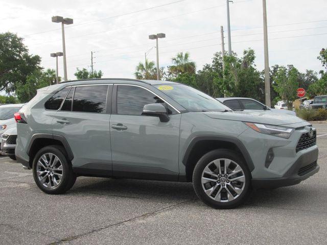 2022 Toyota RAV4 XLE Premium