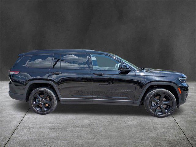 2023 Jeep Grand Cherokee L Altitude 4x2
