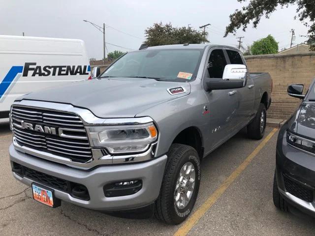 2024 RAM 2500 Laramie Crew Cab 4x4 64 Box