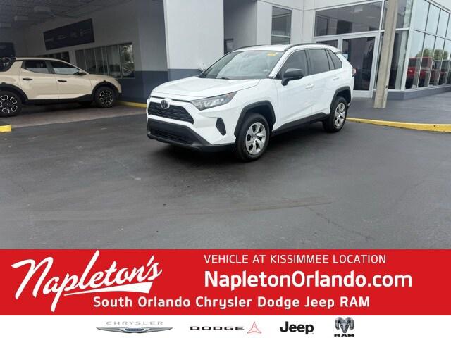 2020 Toyota RAV4 LE