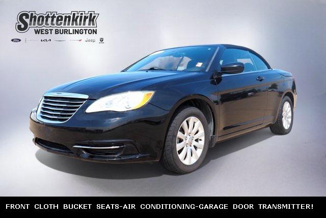 2013 Chrysler 200 Touring