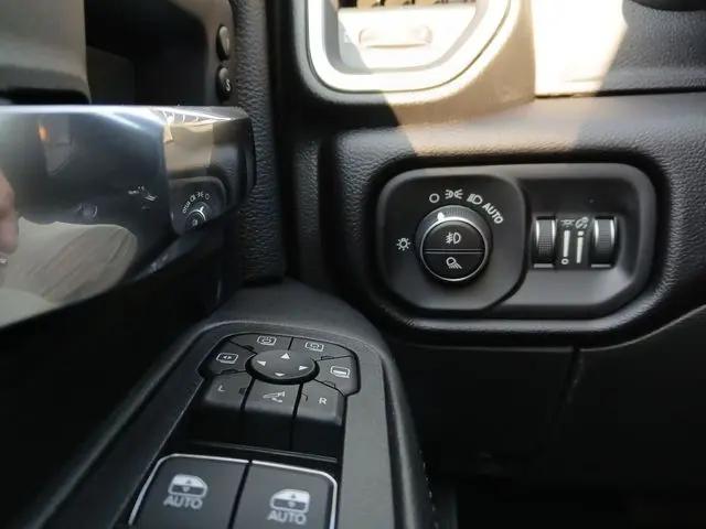 2025 Ram 2500 Laramie Crew Cab 4x4 6'4" Box