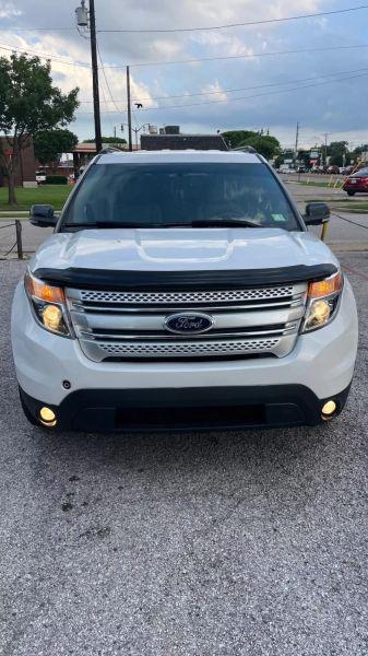 2015 Ford Explorer XLT for sale in Garland, TX