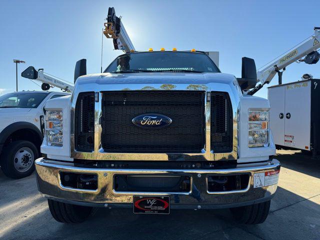 2025 Ford F-750 Straight Frame Base