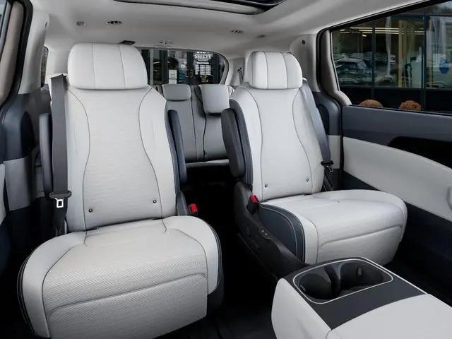 2026 Kia Carnival MPV SX Prestige