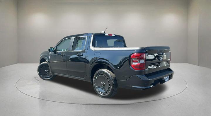 2025 Ford Maverick Lobo Standard