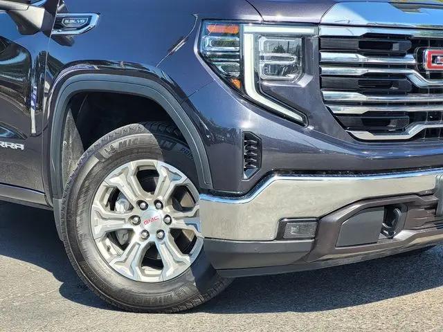 2024 GMC Sierra 1500 2WD Crew Cab Short Box SLT