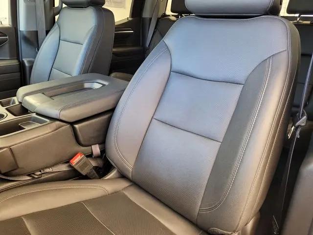 2024 GMC Sierra 1500 2WD Crew Cab Short Box SLT