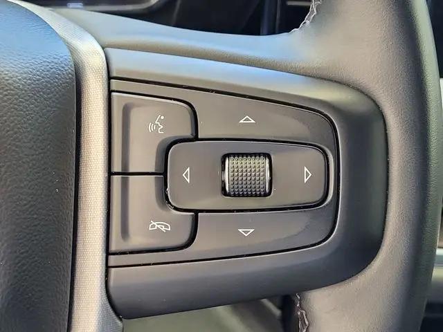 2024 GMC Sierra 1500 2WD Crew Cab Short Box SLT