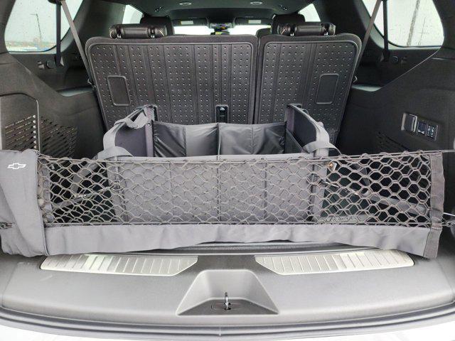 2025 Chevrolet Suburban 4WD Premier