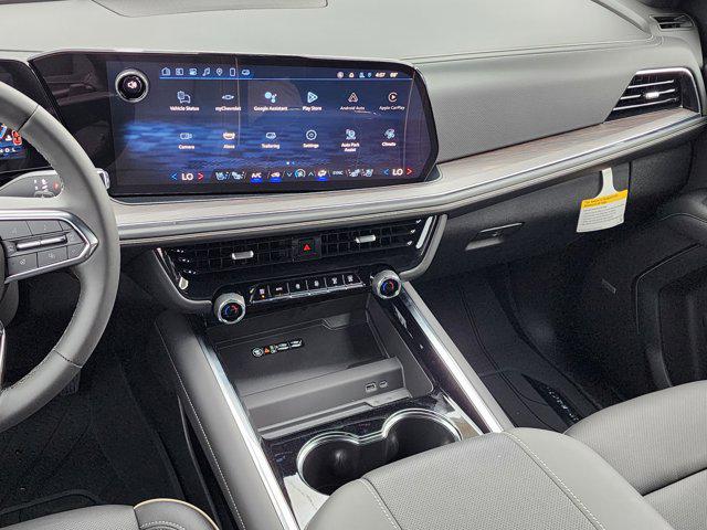 2025 Chevrolet Suburban 4WD Premier