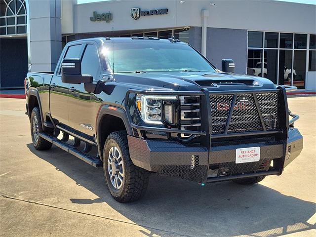 2022 GMC Sierra 2500HD 4WD Crew Cab Standard Bed AT4