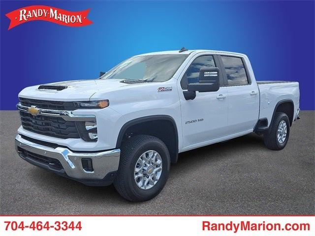 2025 Chevrolet Silverado 2500HD 4WD Crew Cab Standard Bed LT