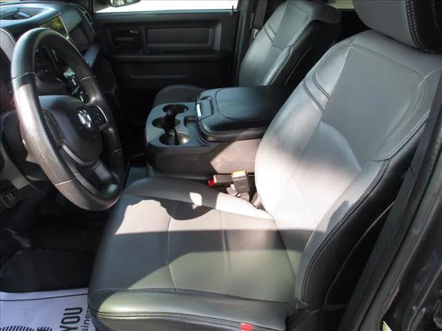 2022 RAM 2500 Tradesman Crew Cab 4x4 64 Box