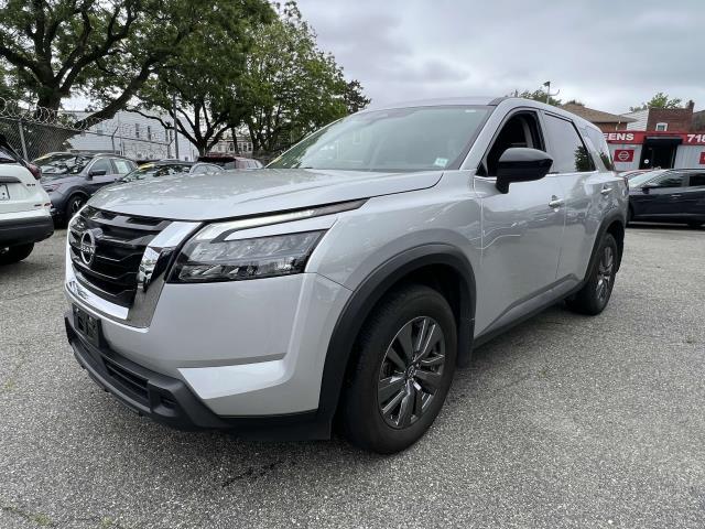 2023 Nissan Pathfinder S photo 7