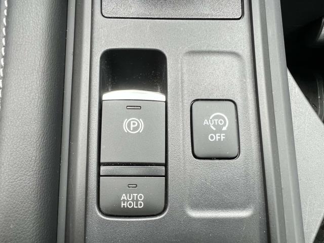 2023 Nissan Pathfinder S photo 25