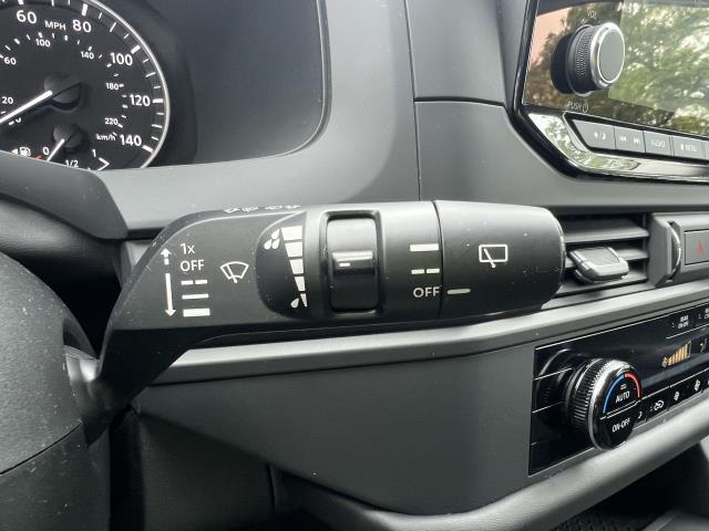2023 Nissan Pathfinder S photo 29