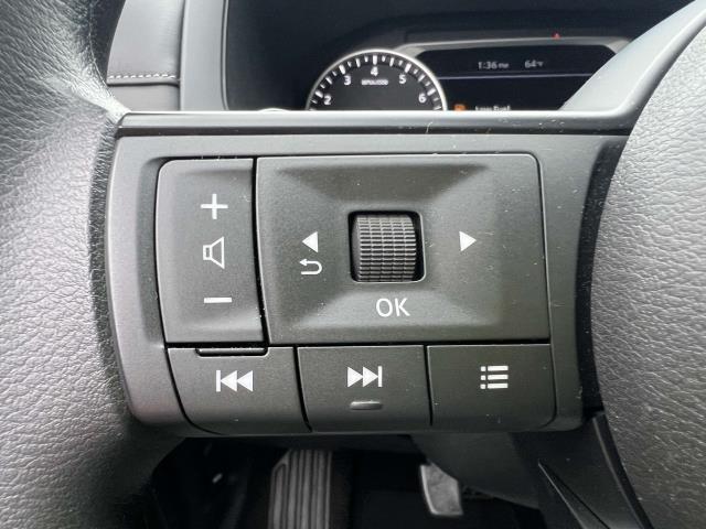 2023 Nissan Pathfinder S photo 31