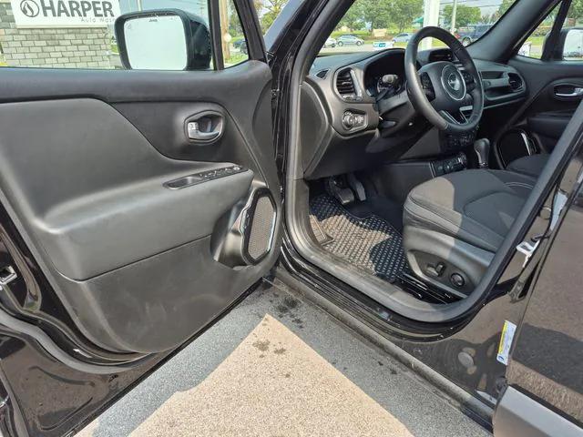 2022 Jeep Renegade Altitude 4x4