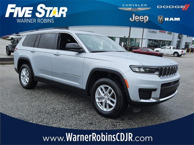 2023 Jeep Grand Cherokee L Laredo 4x4