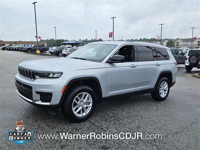 2023 Jeep Grand Cherokee L Laredo 4x4