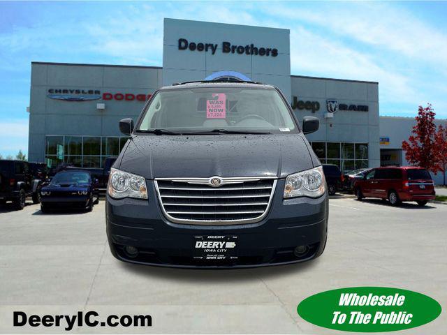 2008 Chrysler Town and Country Touring