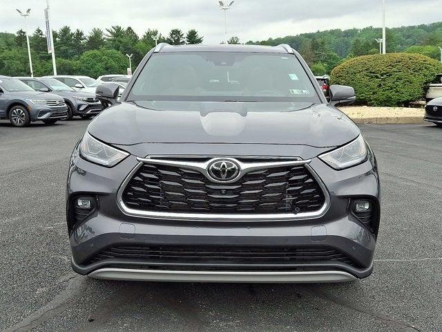 2023 Toyota Highlander Platinum