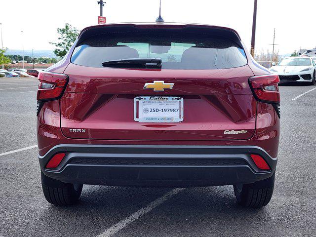 2025 Chevrolet Trax LS