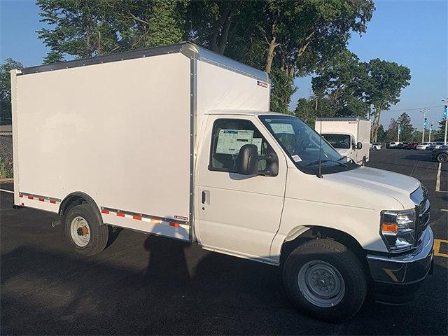 2026 Ford E-350 Cutaway E-350 SRW 138" WB