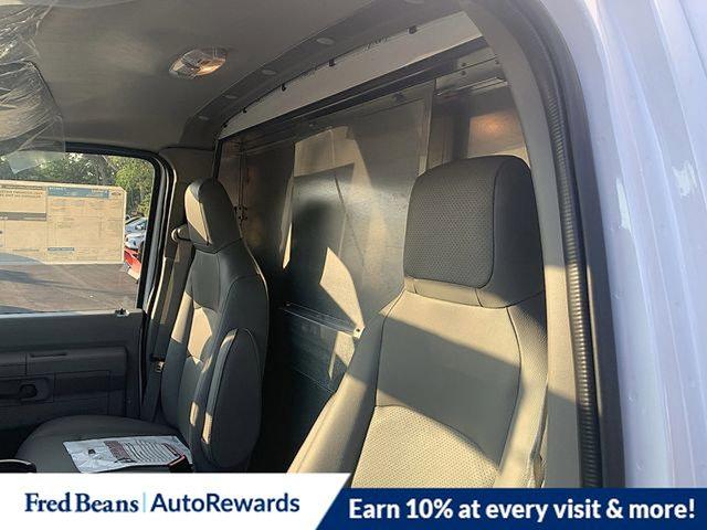 2026 Ford E-350 Cutaway E-350 SRW 138" WB