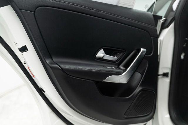 2025 Mercedes-Benz CLA 250 CLA 250