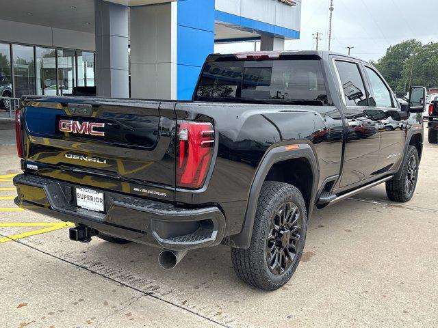 2025 GMC Sierra 2500HD 4WD Crew Cab Standard Bed Denali