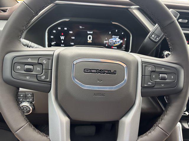 2025 GMC Sierra 2500HD 4WD Crew Cab Standard Bed Denali