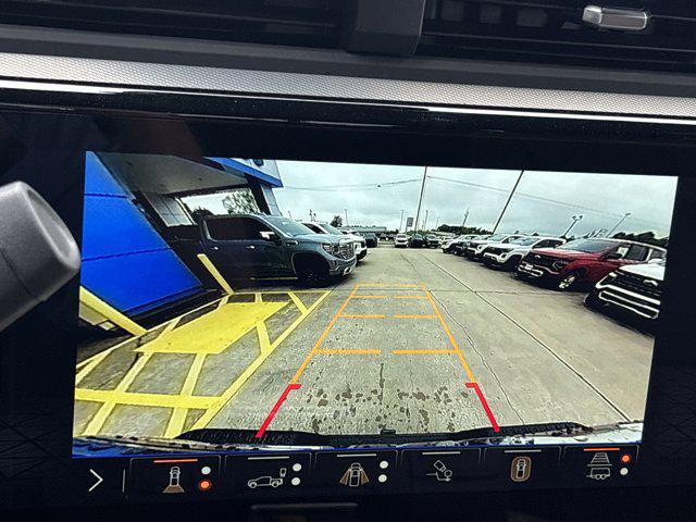 2025 GMC Sierra 2500HD 4WD Crew Cab Standard Bed Denali