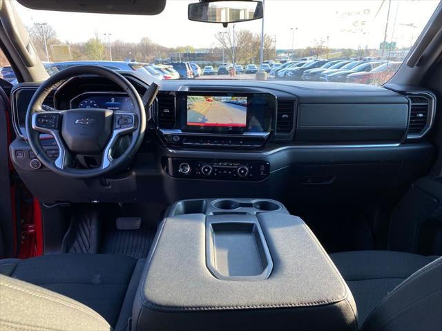 2023 Chevrolet Silverado 1500 4WD Crew Cab Short Bed RST
