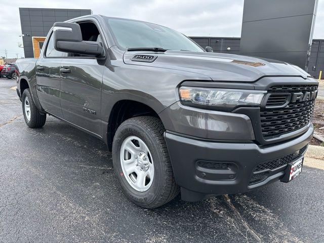 2026 RAM Ram 1500 RAM 1500 TRADESMAN CREW CAB 4X4 57 BOX