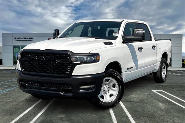2026 RAM Ram 1500 RAM 1500 TRADESMAN CREW CAB 4X4 57 BOX