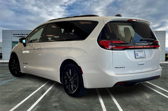 2025 Chrysler Pacifica PACIFICA SELECT