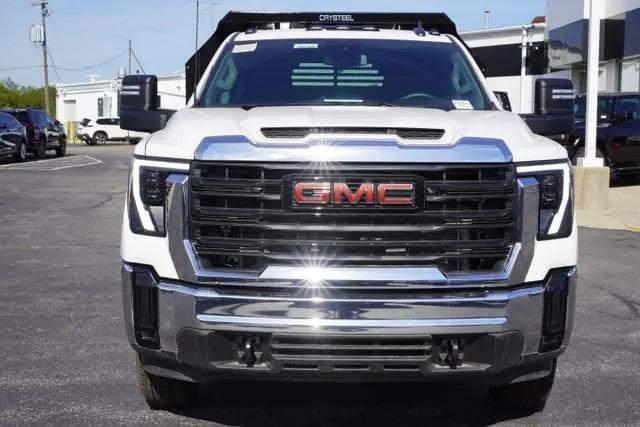 2025 GMC Sierra 3500HD Pro