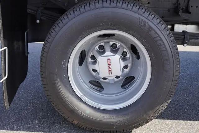 2025 GMC Sierra 3500HD Pro