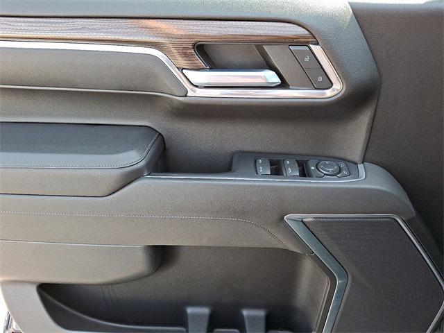 2022 Chevrolet Silverado 1500 4WD Crew Cab Short Bed LT with 2FL