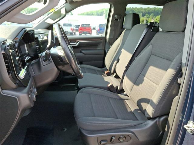 2022 Chevrolet Silverado 1500 4WD Crew Cab Short Bed LT with 2FL