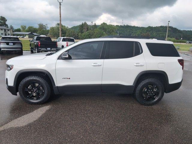 2022 GMC Acadia AWD AT4