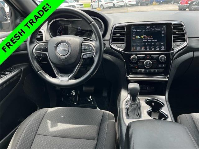 2019 Jeep Grand Cherokee Laredo E 4x2
