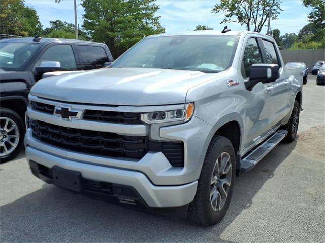 2022 Chevrolet Silverado 1500 4WD Crew Cab Short Bed RST