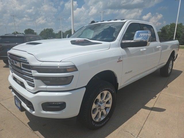2025 RAM Ram 3500 RAM 3500 LARAMIE CREW CAB 4X4 8 BOX