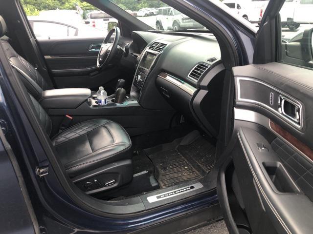 2017 Ford Explorer Platinum