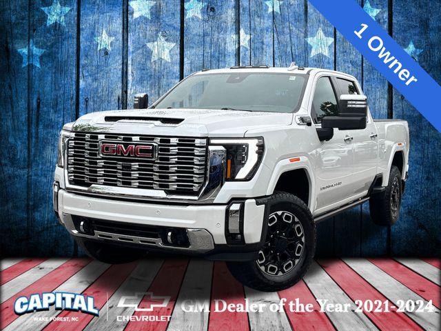 2025 GMC Sierra 2500HD 4WD Crew Cab Standard Bed Denali